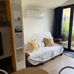 La Maisonnette Confort De Tari Et Nicolas Casa rural