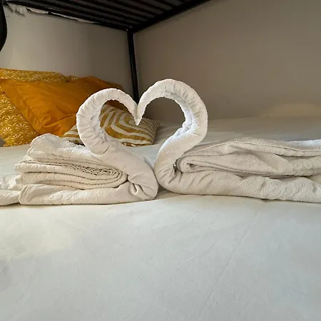 Kır Evi La Maisonnette Confort De Tari Et Nicolas Juillan