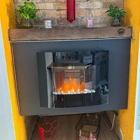 La Maisonnette Confort De Tari Et Nicolas * Juillan