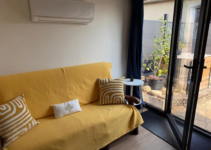 La Maisonnette Confort De Tari Et Nicolas Séjour à la campagne Juillan